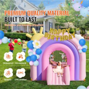 us_family-backyard-bouncy-castle_12.1_2